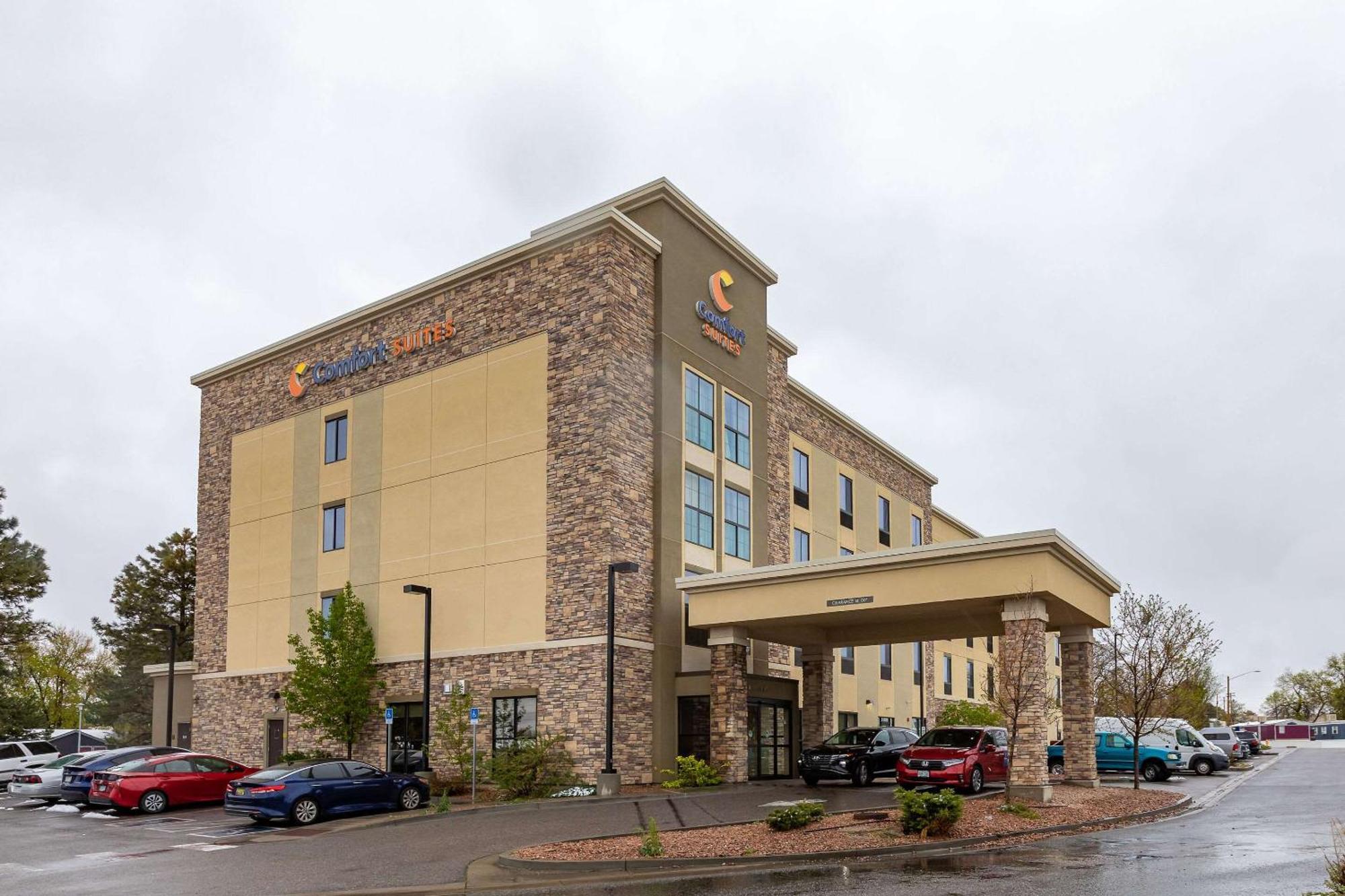 Comfort Suites Denver Near Anschutz Medical Campus Aurora Exterior photo